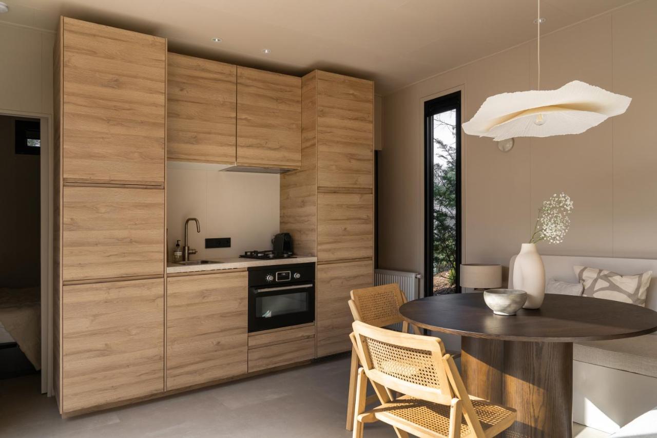 Luxe Tiny House Stec Midden Op De Veluwe In Nunspeet Villa Exterior photo