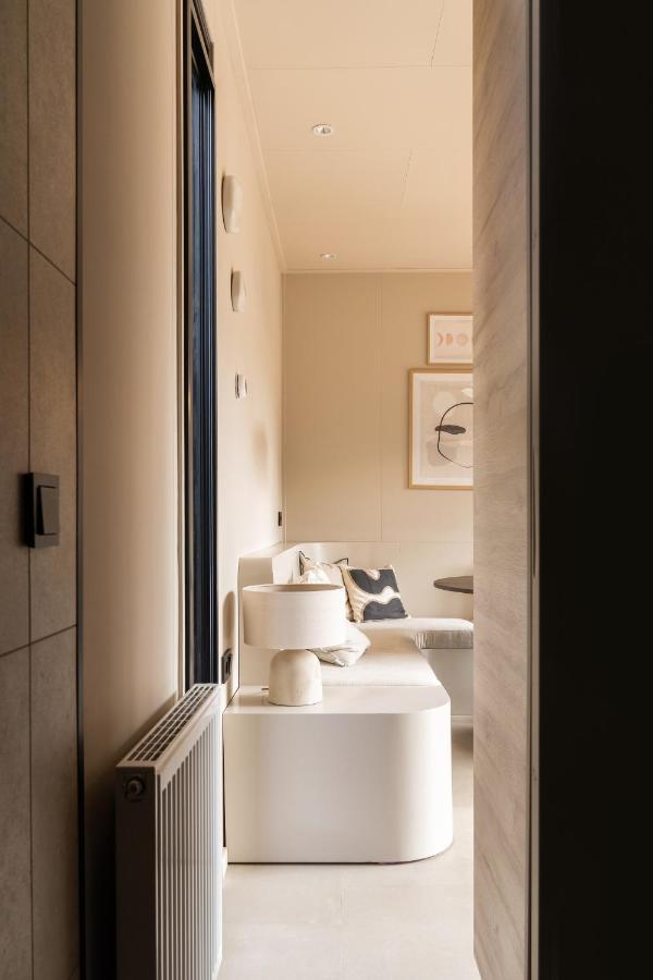 Luxe Tiny House Stec Midden Op De Veluwe In Nunspeet Villa Exterior photo