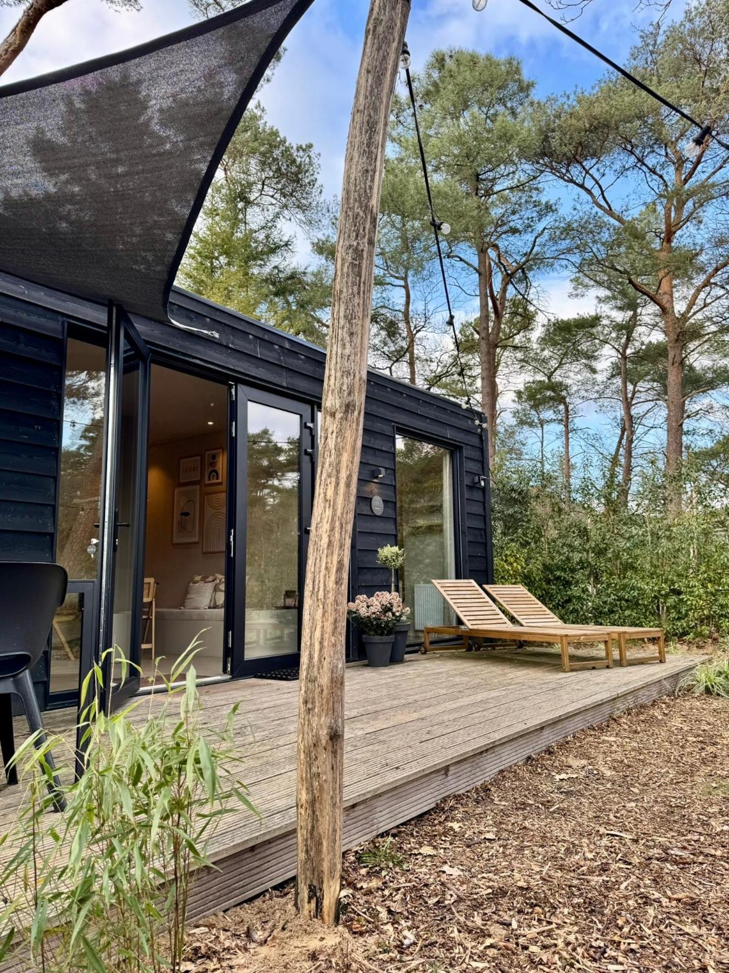 Luxe Tiny House Stec Midden Op De Veluwe In Nunspeet Villa Exterior photo